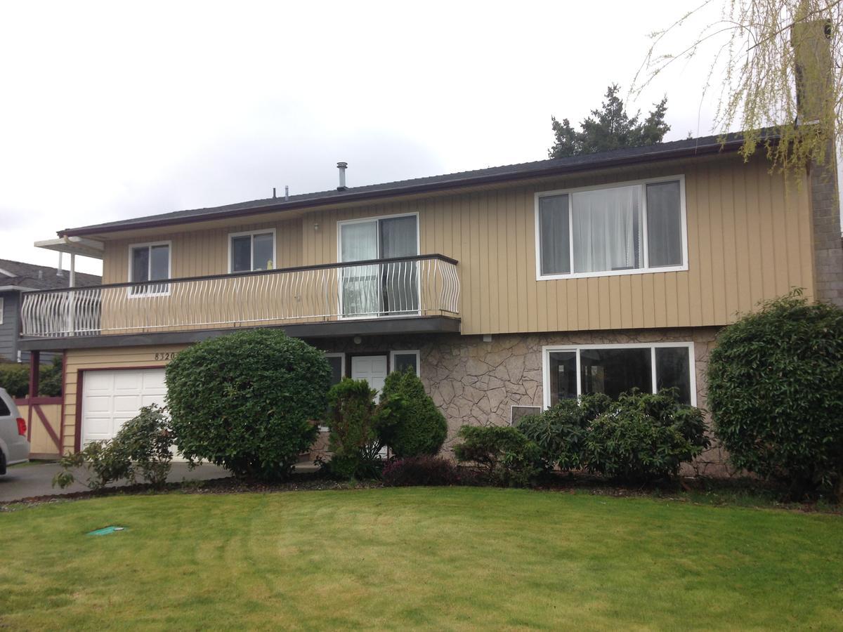 Richmond Vancouver Airport Comfy Home Екстериор снимка
